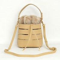 フェイクレザー ＆ エコファー ポーチ 3Way ショルダーバッグ Fake Leather × ECO Fur Pouch 3Way Shoulder Bag Liala