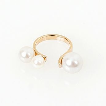 トリプル パール リング Triple Pearl Ring トリプル パール リング Triple Pearl Ring （Liala）