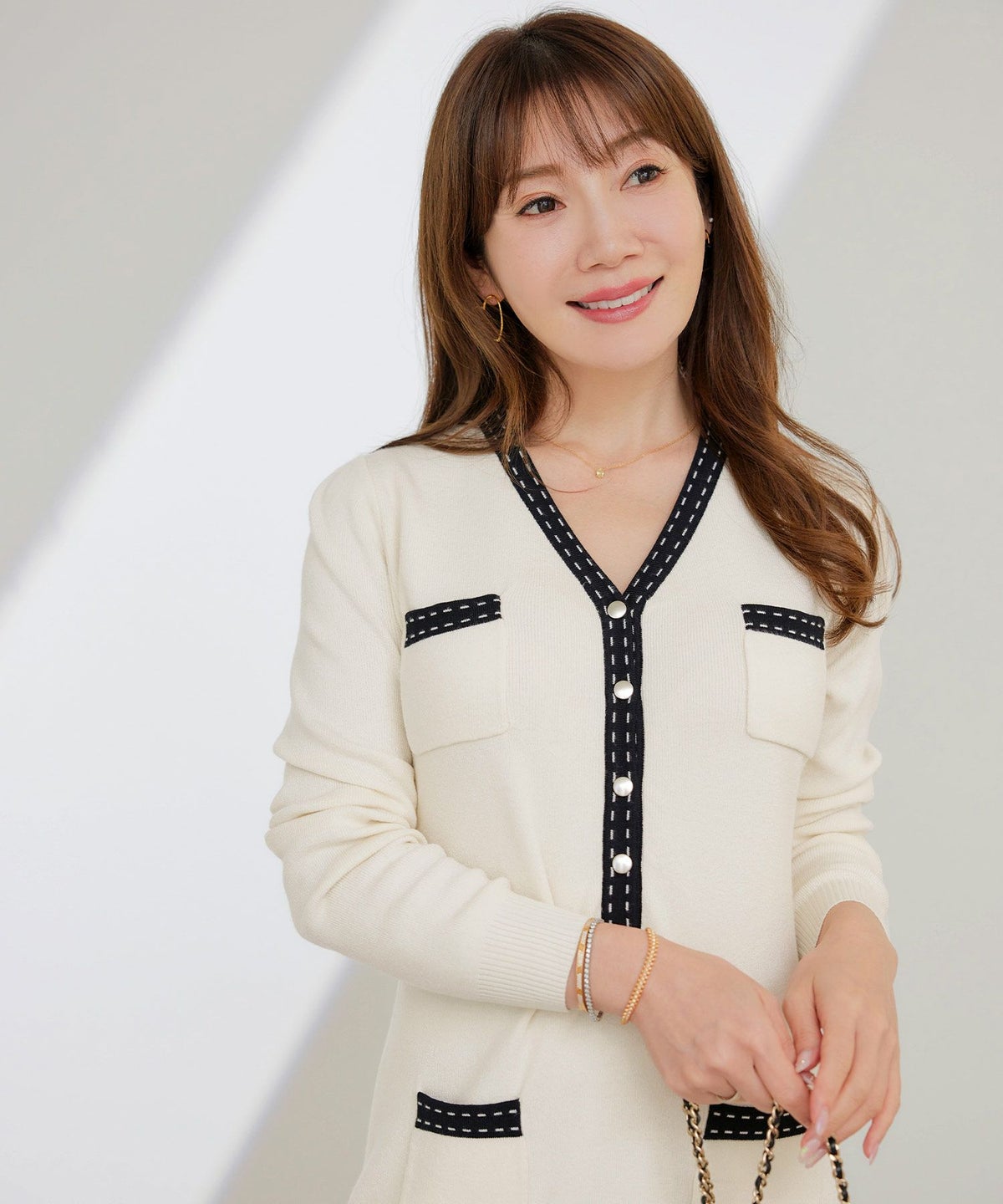 手洗い可 レディース 長袖 秋冬春 長袖 可愛い 上品 きれいめ オフィス 色 フェミニン ジョイントスペース