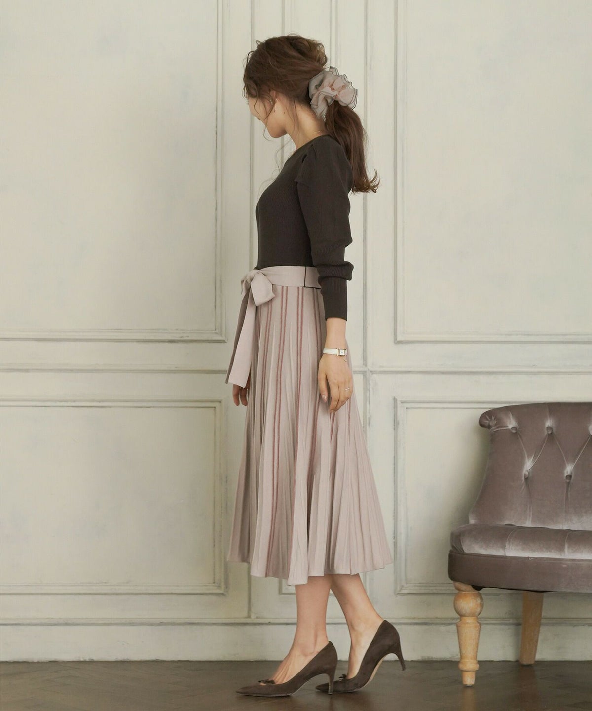 ワンピース/ニット/バイカラー/配色/ストライプ/リボン/ウエストベルト/リブ/手洗い可/上品/タック/ストライプ/スタイルアップ/ウエストゴム/ピンクベージュ/ブルーグレー/カフェモカ