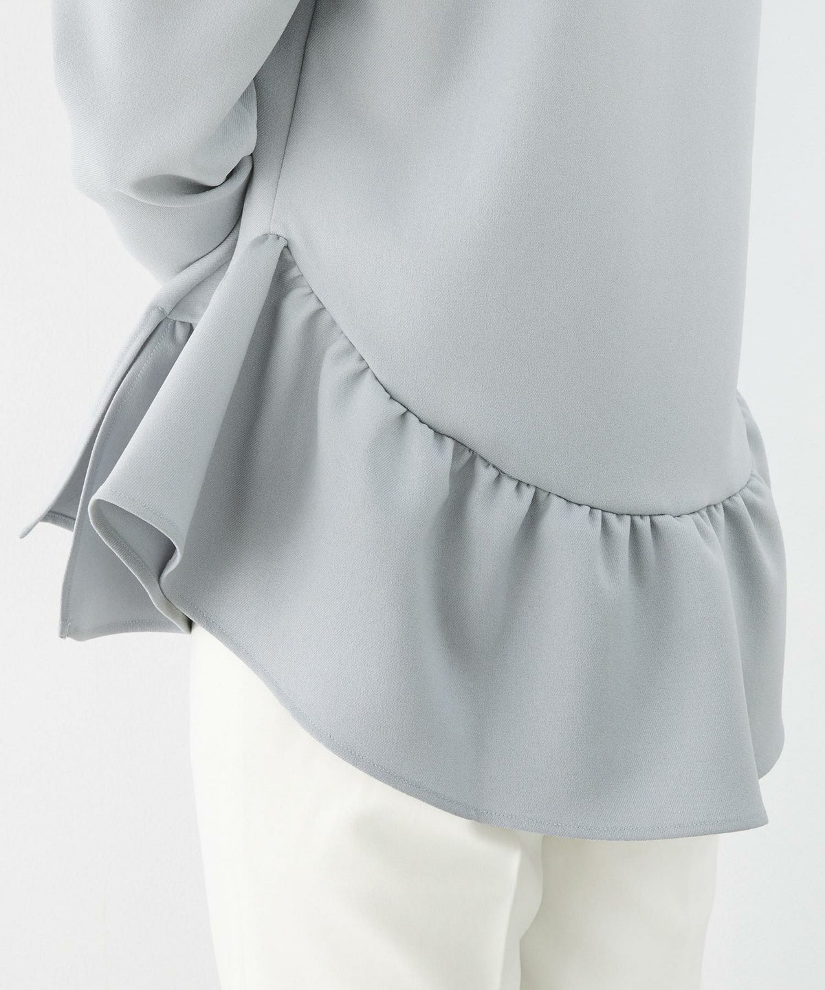 新色追加日本製手洗い可トップスレディース長袖オフィスかわいいきれいめおしゃれ春白黒アンチピリングジョイントスペース