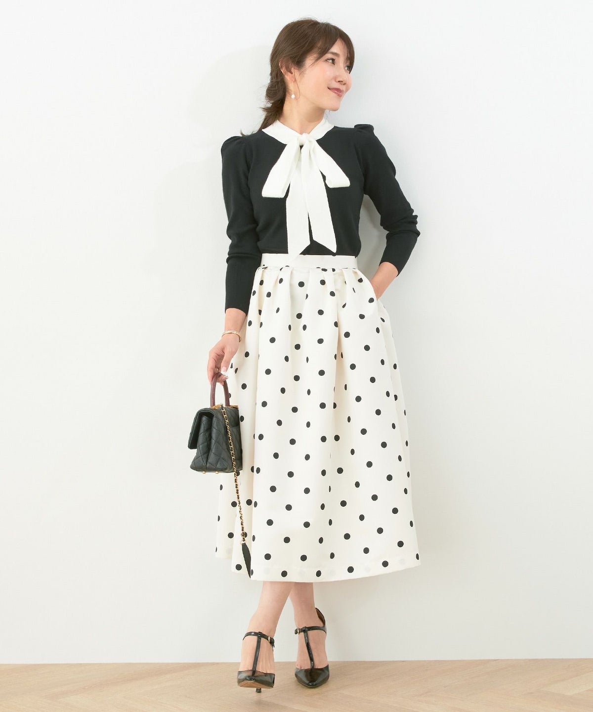 新色追加 手洗い可 トップス レディース かわいい オフィス きれいめ バイカラー 白黒 上品 ジョイントスペース