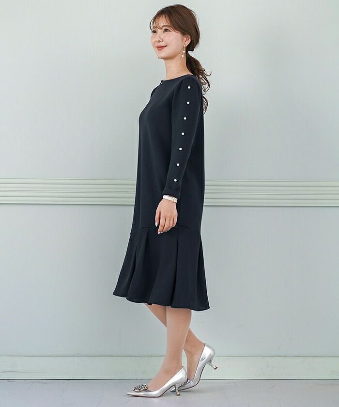 レディース/ワンピース/スカート/手洗い可/カットソー/カットワンピース/裾フレア/サスティナブル/エコ/エコ素材/春服/春ワンピース/長袖ワンピース/きれいめ/綺麗め/上品/膝下/ミモレ丈/ミモレワンピース