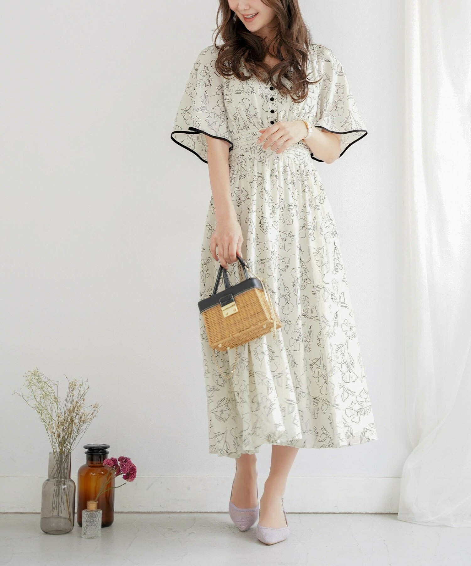 バリエーションパターン フレアスリーブ ワンピース le reve vaniller