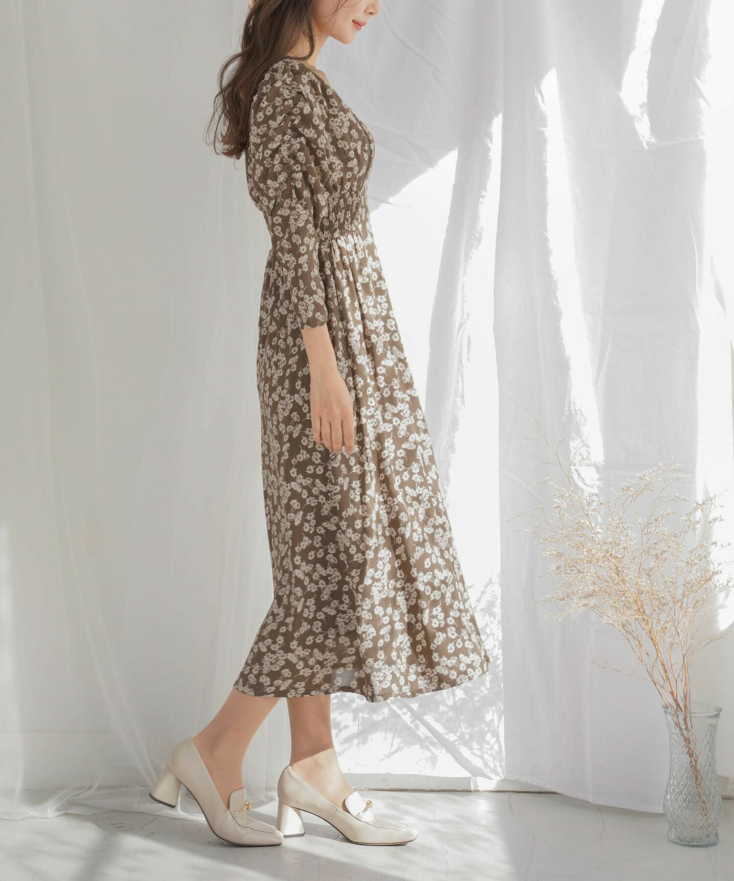 ワンピース グラフィカルフラワー パネルライン le reve vaniller 全3