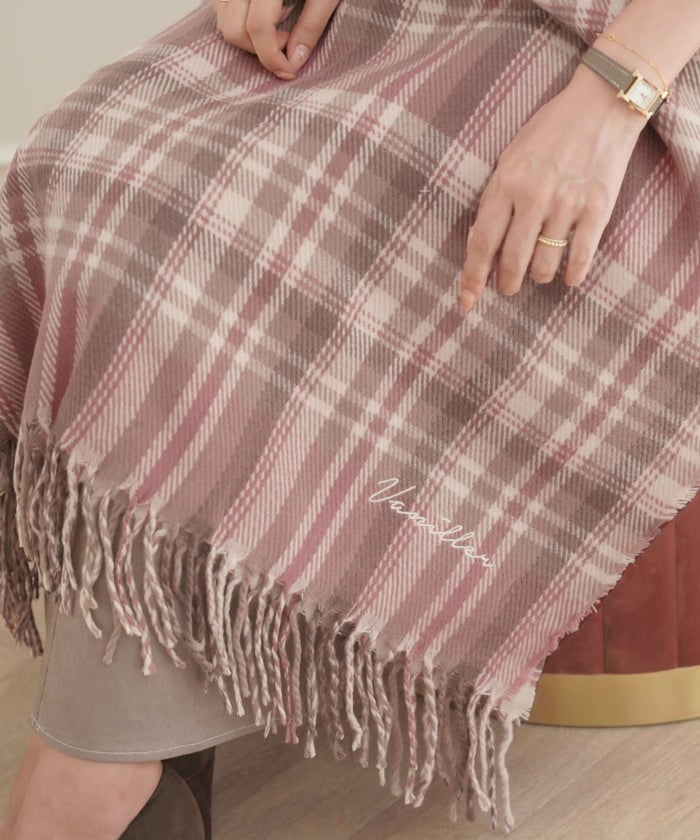 ストール/マフラー/チェック柄/タータンチェック/冬/刺繍/ロゴ/ピンク/ブラウン/キャメル/グレー/アイボリー