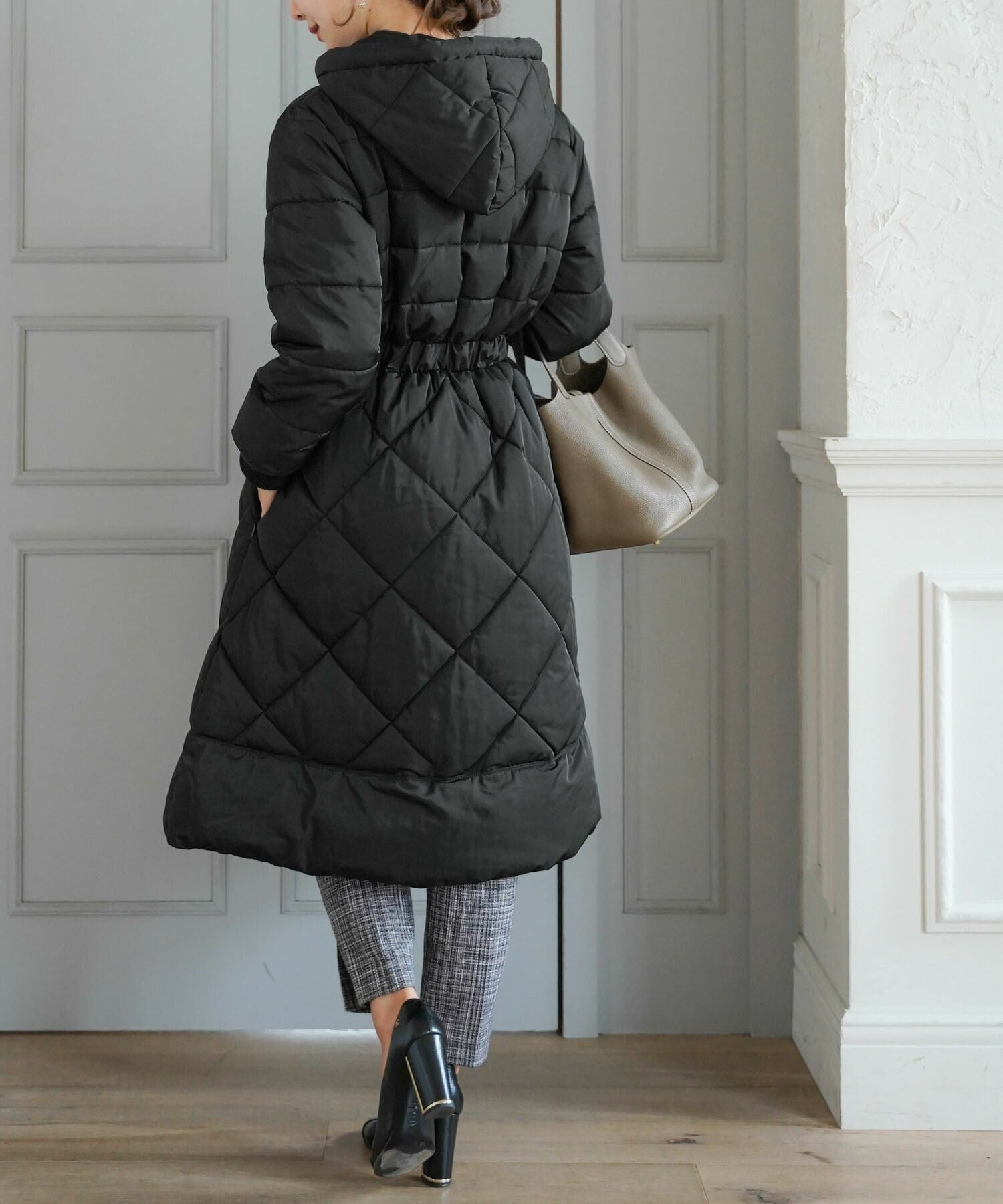 フェイクダウン ロングコート ウエストリボン ＆ ロゴチャーム le reve