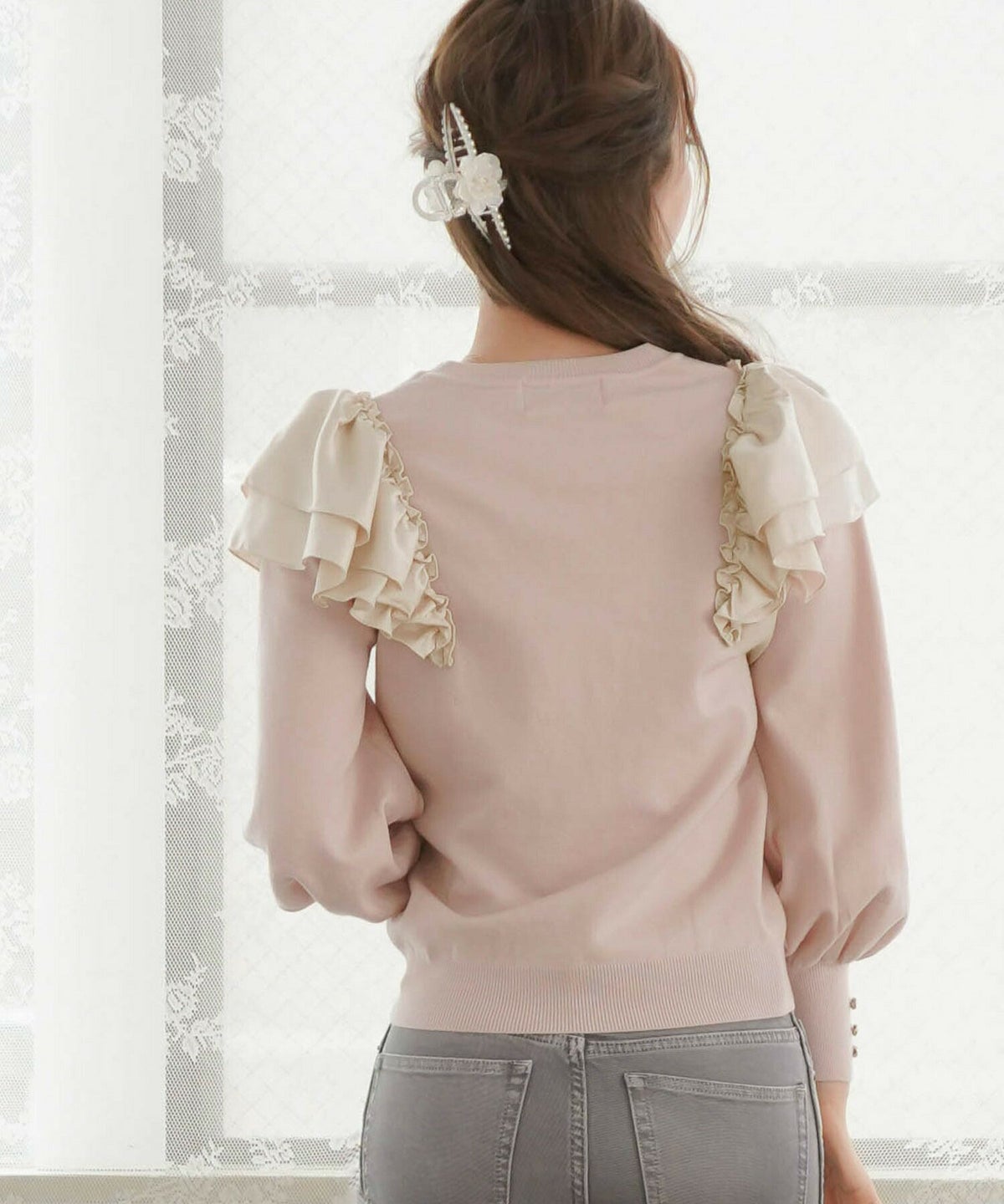 レディース/トップス/ニット/プルオーバー/ショルダーフリル/異素材/肩フリル/長袖/アイボリー/ピンク/ブラック