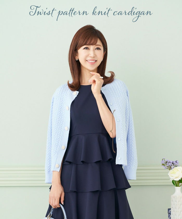 ケーブルニット/ビジューボタン/パール/パステルカラー/S/M/プリマシェレル/PrimaScherrer/レディース/トップス/ニット/ハイゲージニット/キレイめ/飾りボタン/上品/春/春色/ピンク/サックス/ネイビー/9分袖/リブ/立体