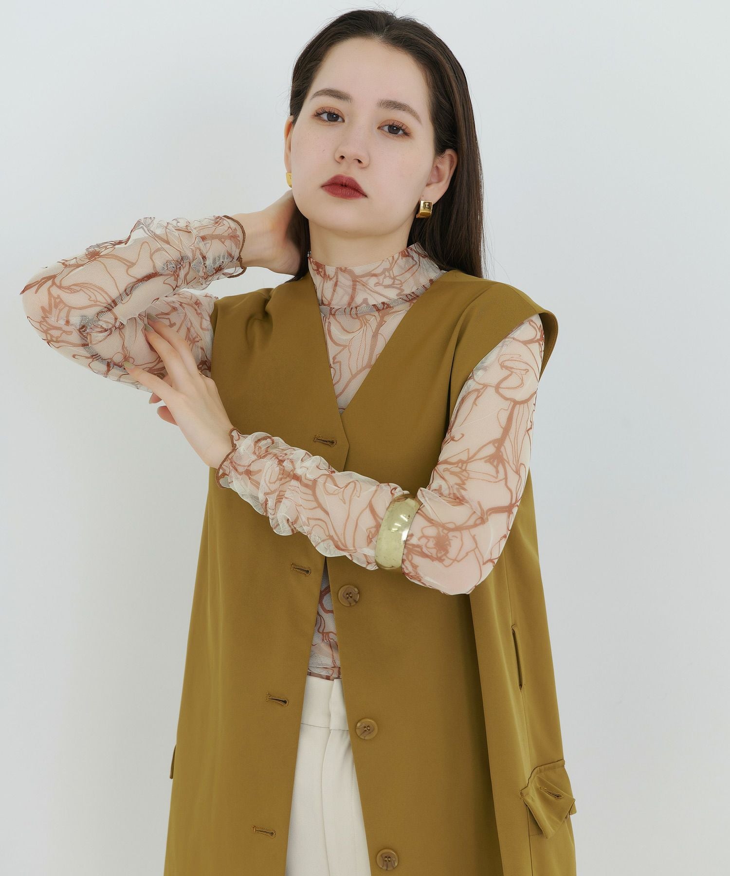 スタンドカラー チュールシアートップス TINA：JOJUN 全4色｜tnj811