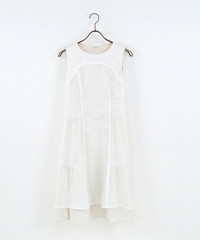 プリマシェレル/PrimaScherrer/レディース/オフホワイト/ブラック/光沢/フリル/ティアード/フレアワンピース/Aライン/上品/エレガント/フェミニン/膝丈/ノースリーブ/ピンドット/ティアードフリル/光沢感/S/M