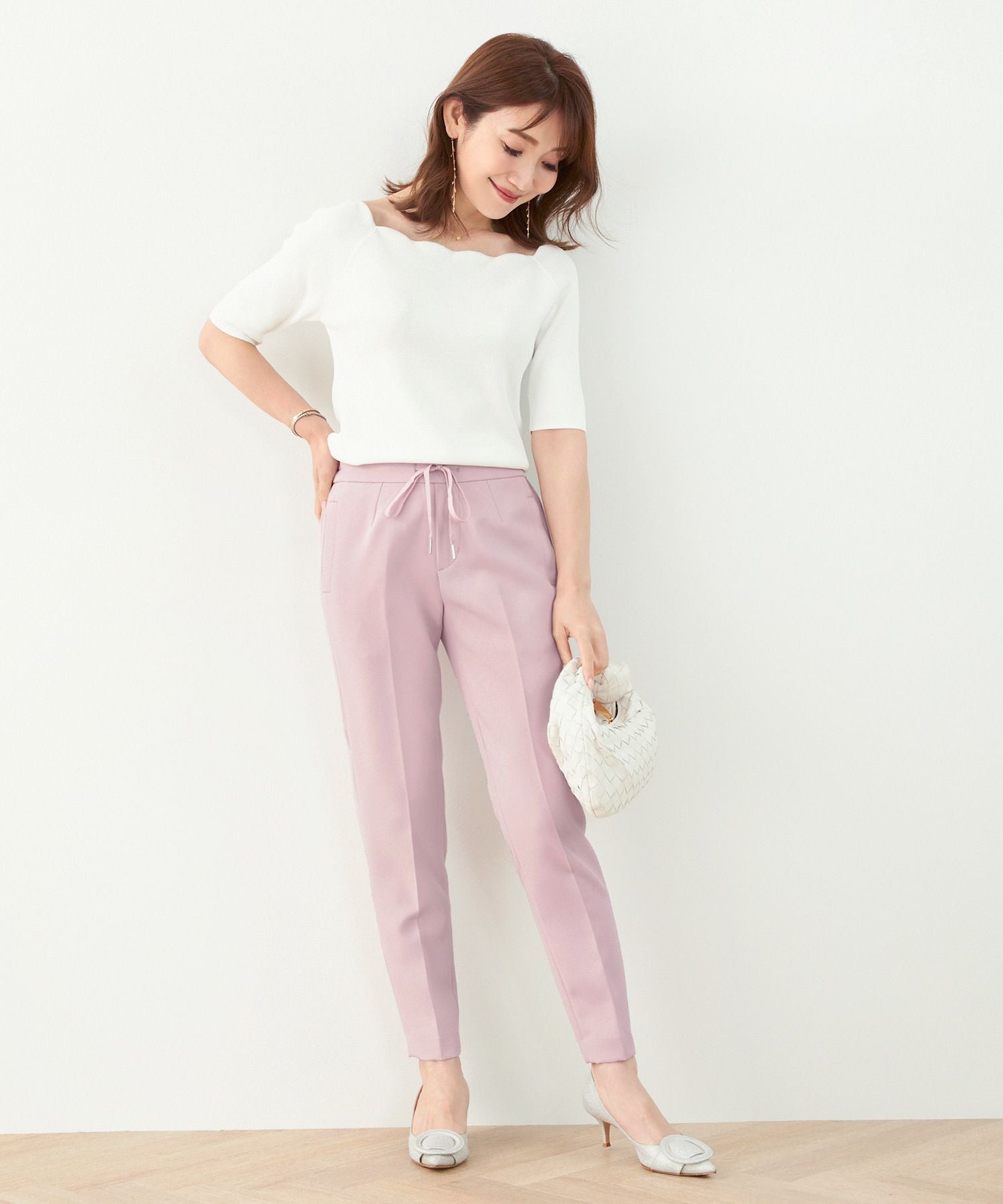 3/下旬頃～4/上旬頃発送予定！NEW ドロスト センタープレス パンツ