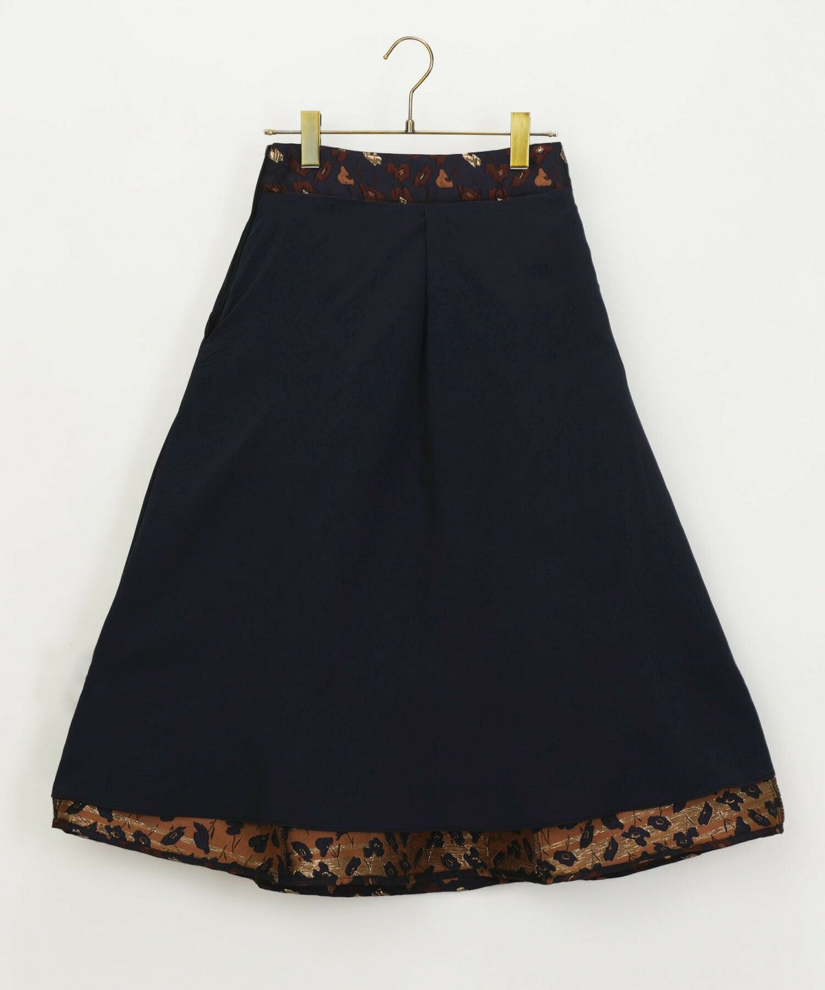 レディース/スカート/ボトムス/セミフレアスカート/ジャガード/ラメ/花柄/刺繍/Aライン/膝下/上品/エレガント/大人カワイイ/着映え