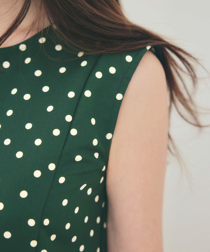 新色追加日本製ブラウスレディースオフィス無地ドット水玉おしゃれ白黒きれいめ春夏フレアエレガント可愛いジョイントスペース