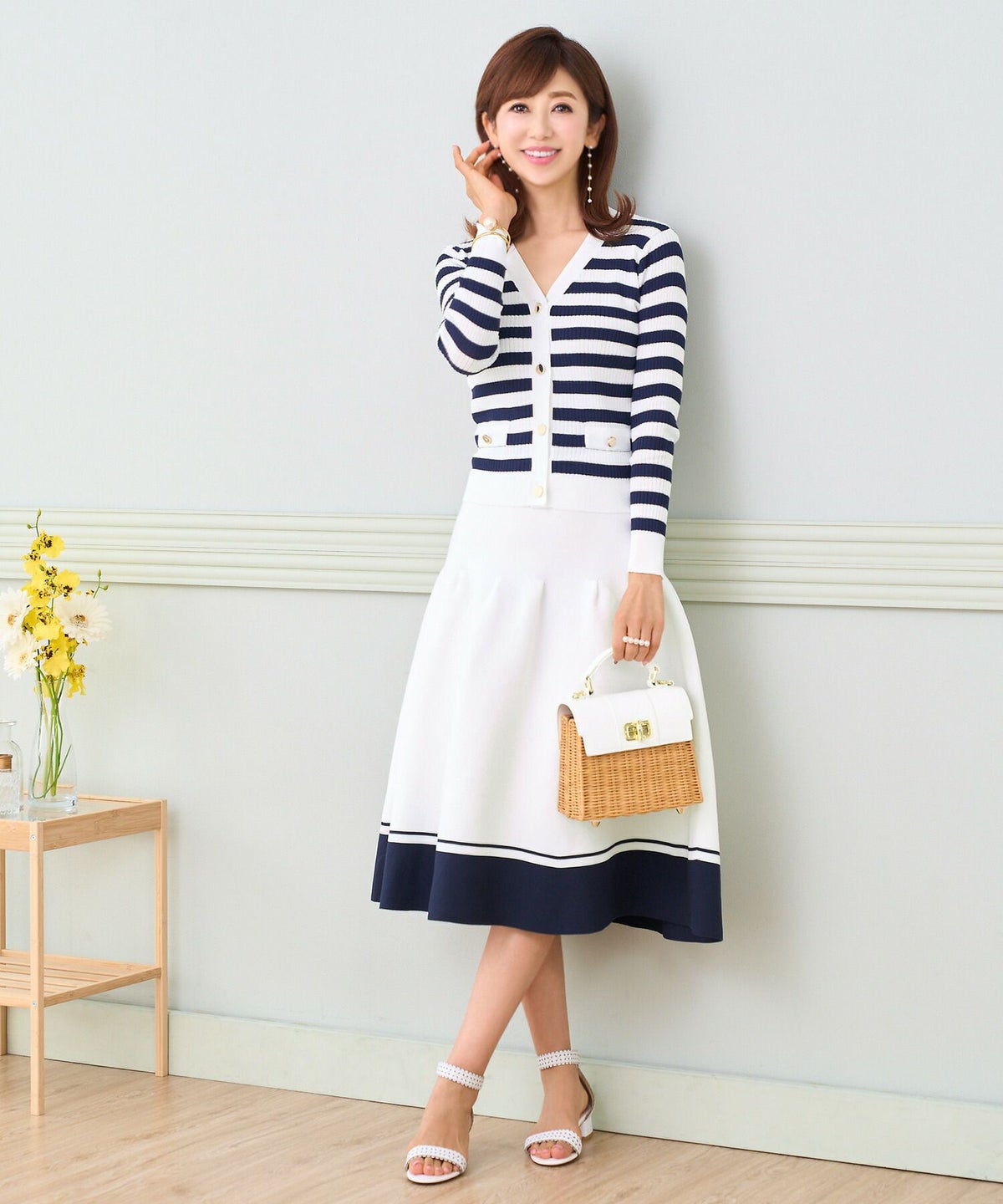 ニット/リブ編み/Vネック/ゴールドボタン/冷房対策/S/M/プリマシェレル/PrimaScherrer/レディース/トップス/ニット/ハイゲージニット/春色/パステルカラー/羽織り/ニットカーディガン/上品/ボタン付き/金ボタン