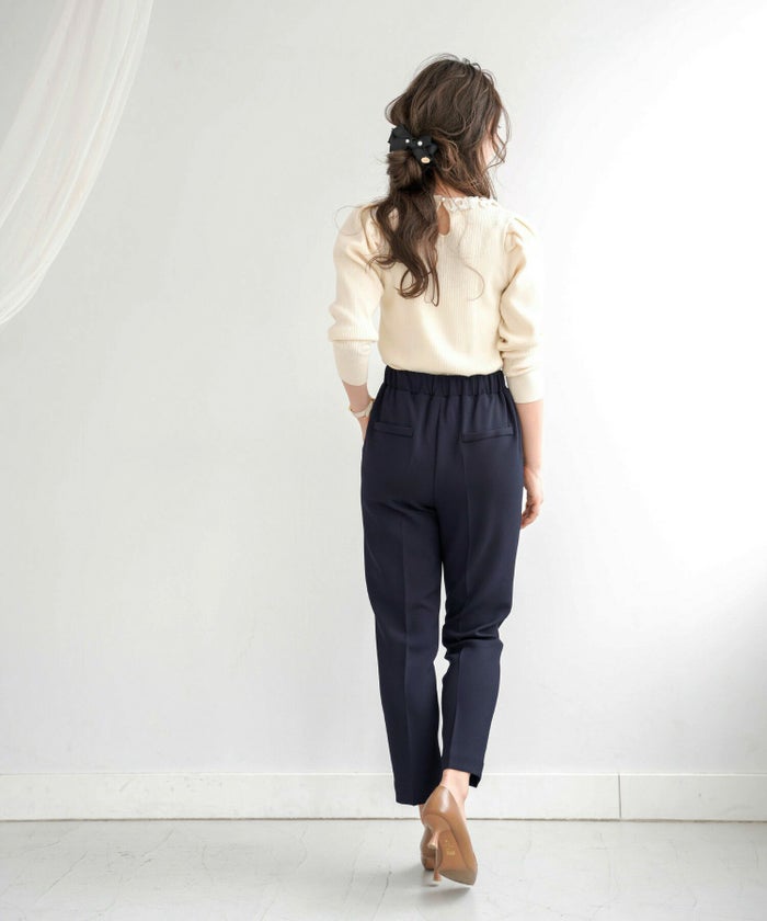 レディース/ボトムス/パンツ/テーパード/センタープレス/タック/フルレングス/パール/春/夏/秋/冬/アイボリー/モーヴ/ブラック/手洗い可