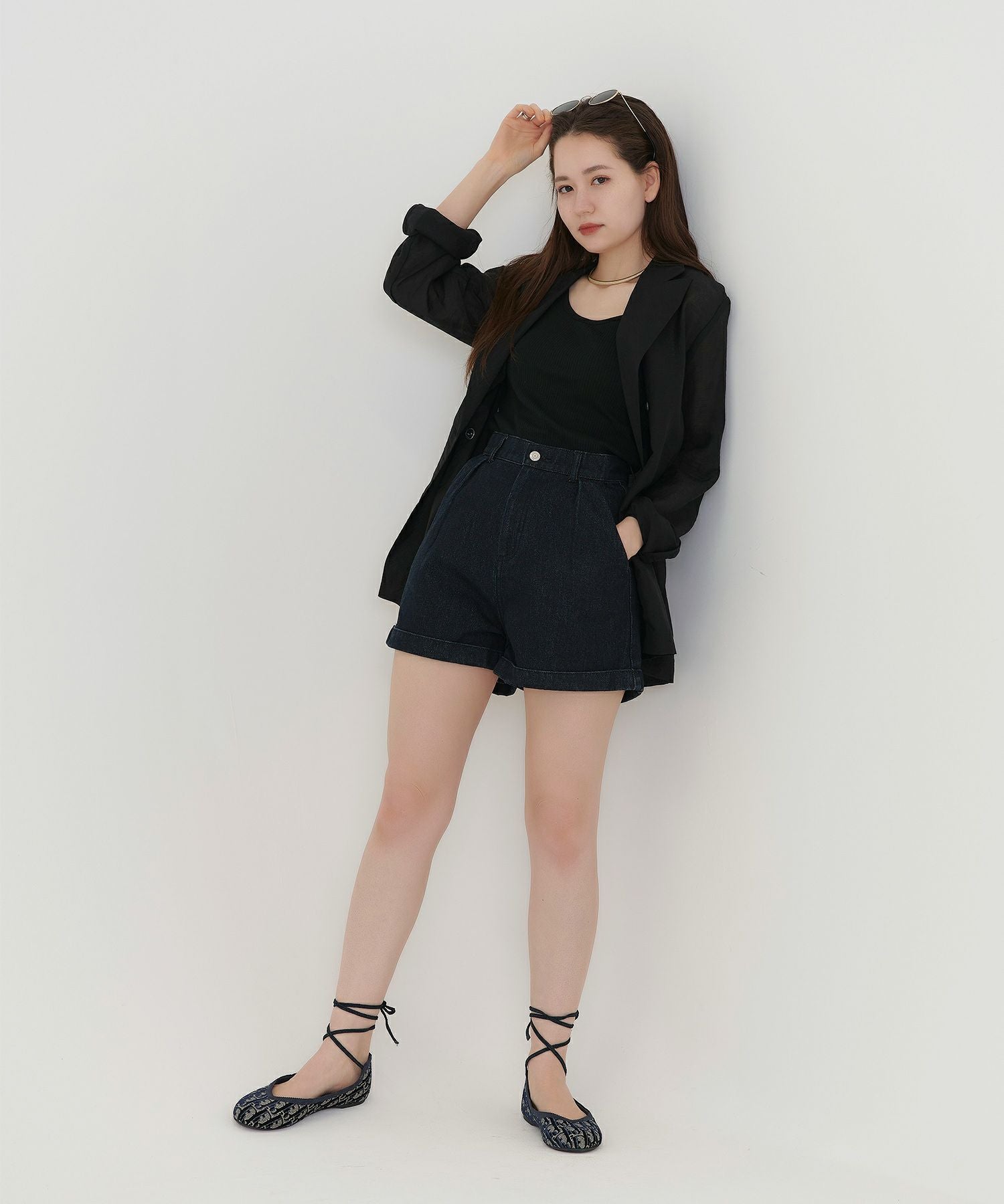 裾折り返し デニムショートパンツ TINA：JOJUN 全2色｜tnj711-0354【2