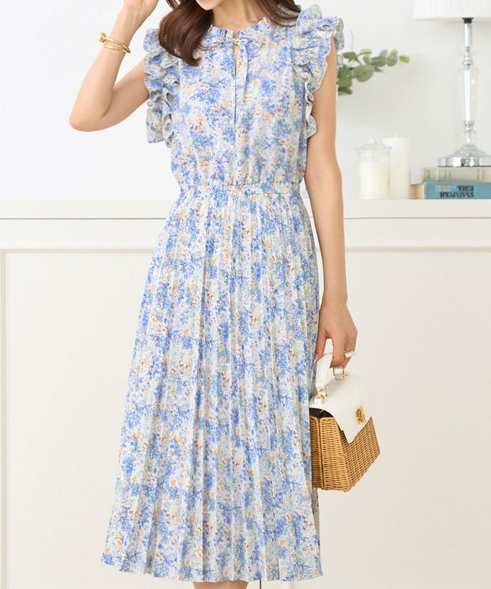 レディース/手洗い可/ワンピース/ドレス/花柄/フラワー/袖フリル/プリーツ/ロング丈/ウエストゴム/春/夏/秋口/S/M/フレンチスリーブ/ノースリーブ/プチスタンド/フェミニン/上品/エレガント/二の腕カバー/美シルエット/着痩せ/華奢見え/水彩画/イエロー/グリーン/ブルー