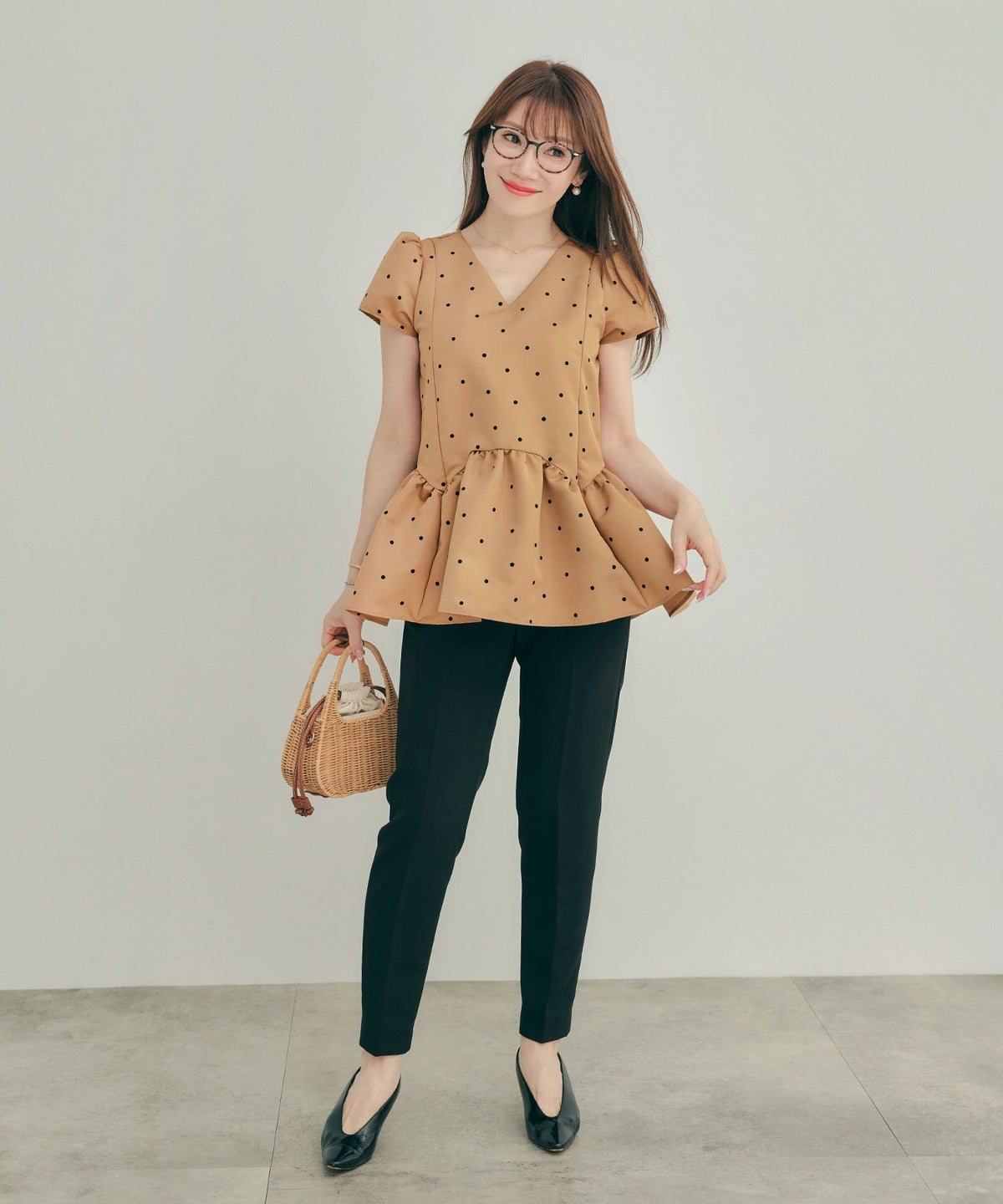 新色追加手洗い可日本製半袖プチ袖袖山ギャザーペプラム無地ドットフレア光沢感春夏秋口