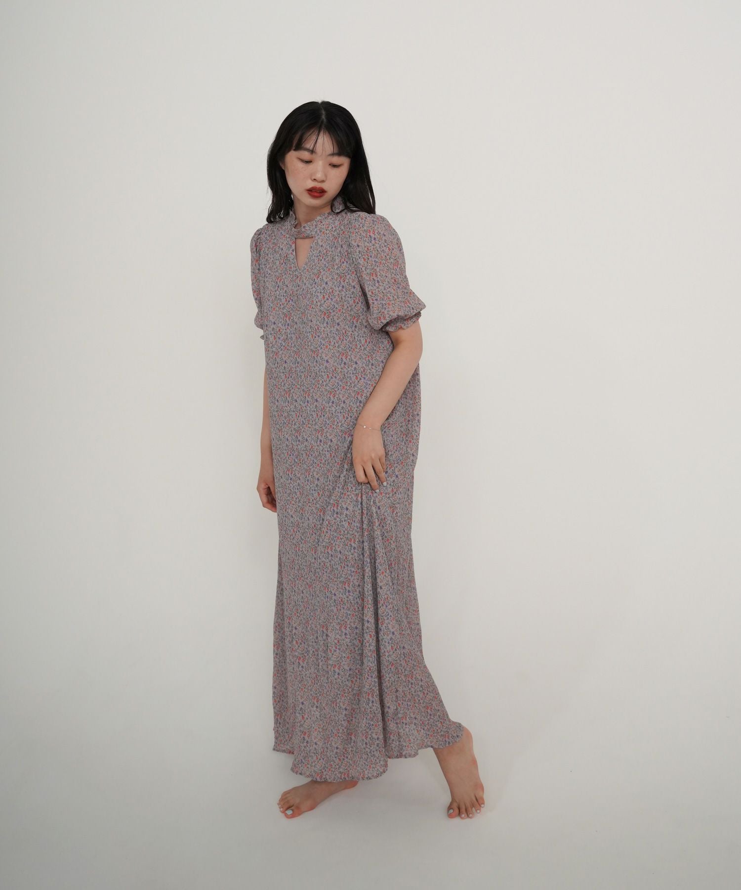 フラワープリント ノースリーブ Aラインワンピース フラワープリント Aラインワンピース TINA：JOJUN 全2色｜tnj311-0439