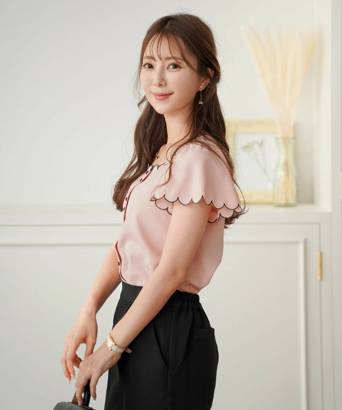 レディース/トップス/ブラウス/スカラップ/バイカラー/配色/くるみボタン/スクエア/フレア/ホワイト/ピンク/ネイビー/夏/半袖/上品/エレガント