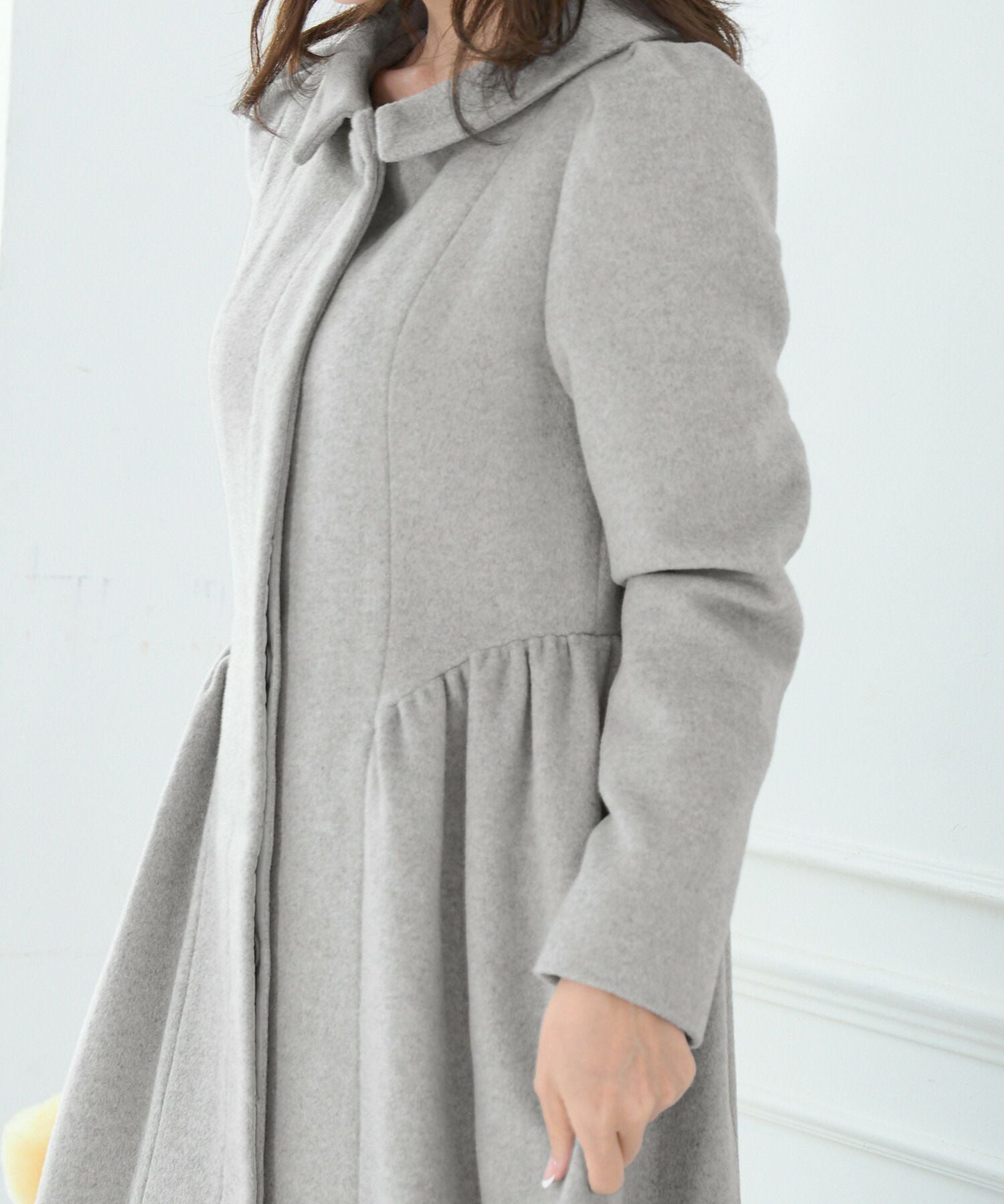 OUTLET-SALE フラットカラー プリンセスカット コート Liala×PG 全2色