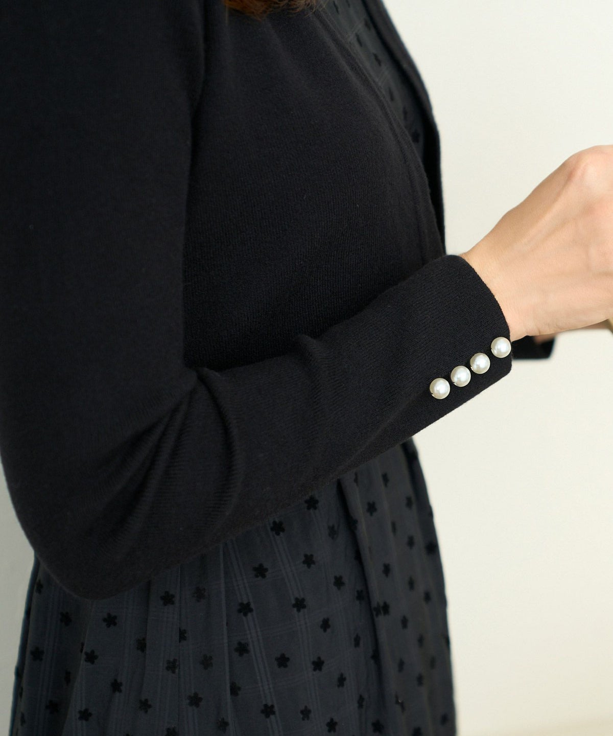 カーディガン/羽織り/長袖/秋口/パール/チャーム/オープンフロント/S/M