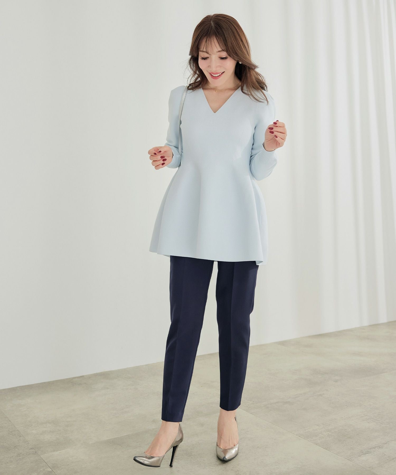 NEW 美脚 センタープレス パンツ 通常丈 Liala×PG 全6色｜lpg712-1519