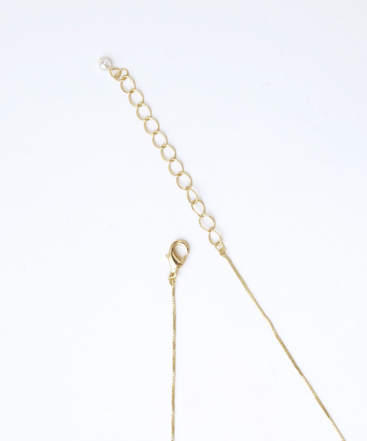 アクセサリー/ネックレス/ゴールド/パール/フラワー/花/モチーフ/揺れる/ビジュー/春夏秋冬