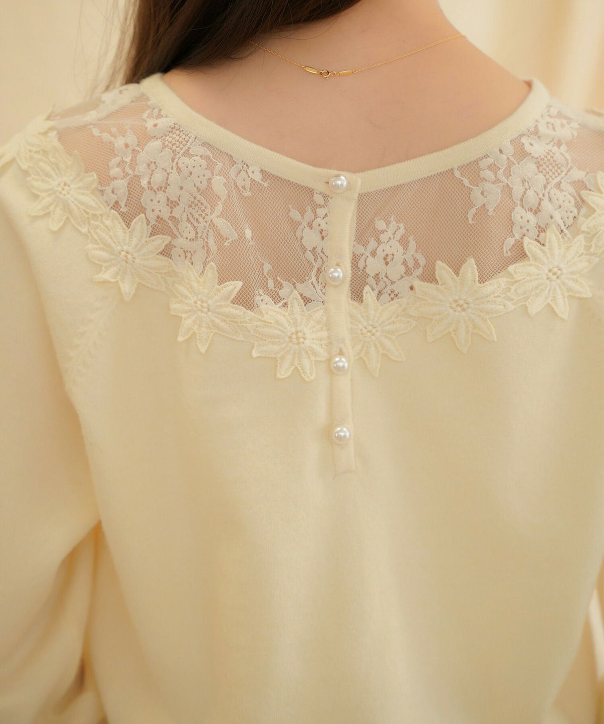 ニット/プルオーバー/レース切替/アイボリー/ブラック