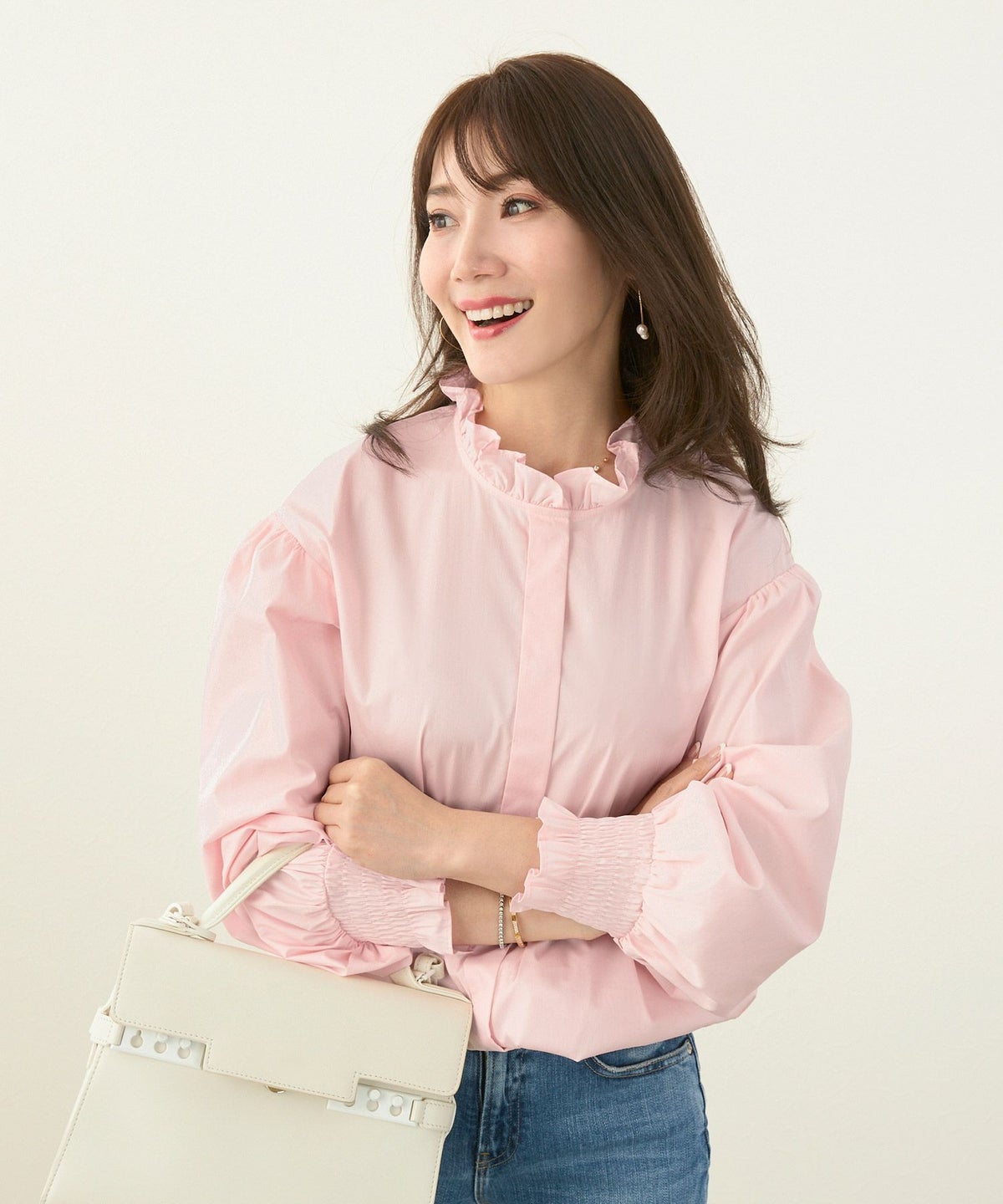 新色追加/手洗い可/袖ギャザー/袖口ゴム/長袖/比翼仕立て/インナー/サイドスリット/ラウンドカット/レイヤードスタイル