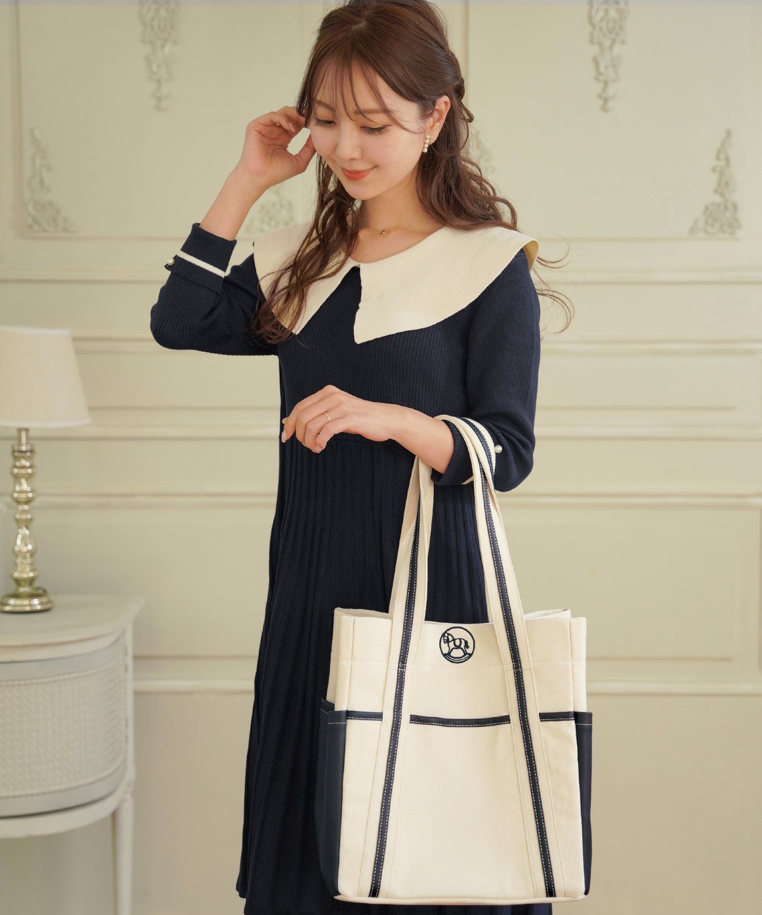 木馬モチーフ 刺繍 マザーズ トートバッグ le reve vaniller 全4色 木馬モチーフ 刺繍 マザーズ トートバッグ le reve vaniller 全4色