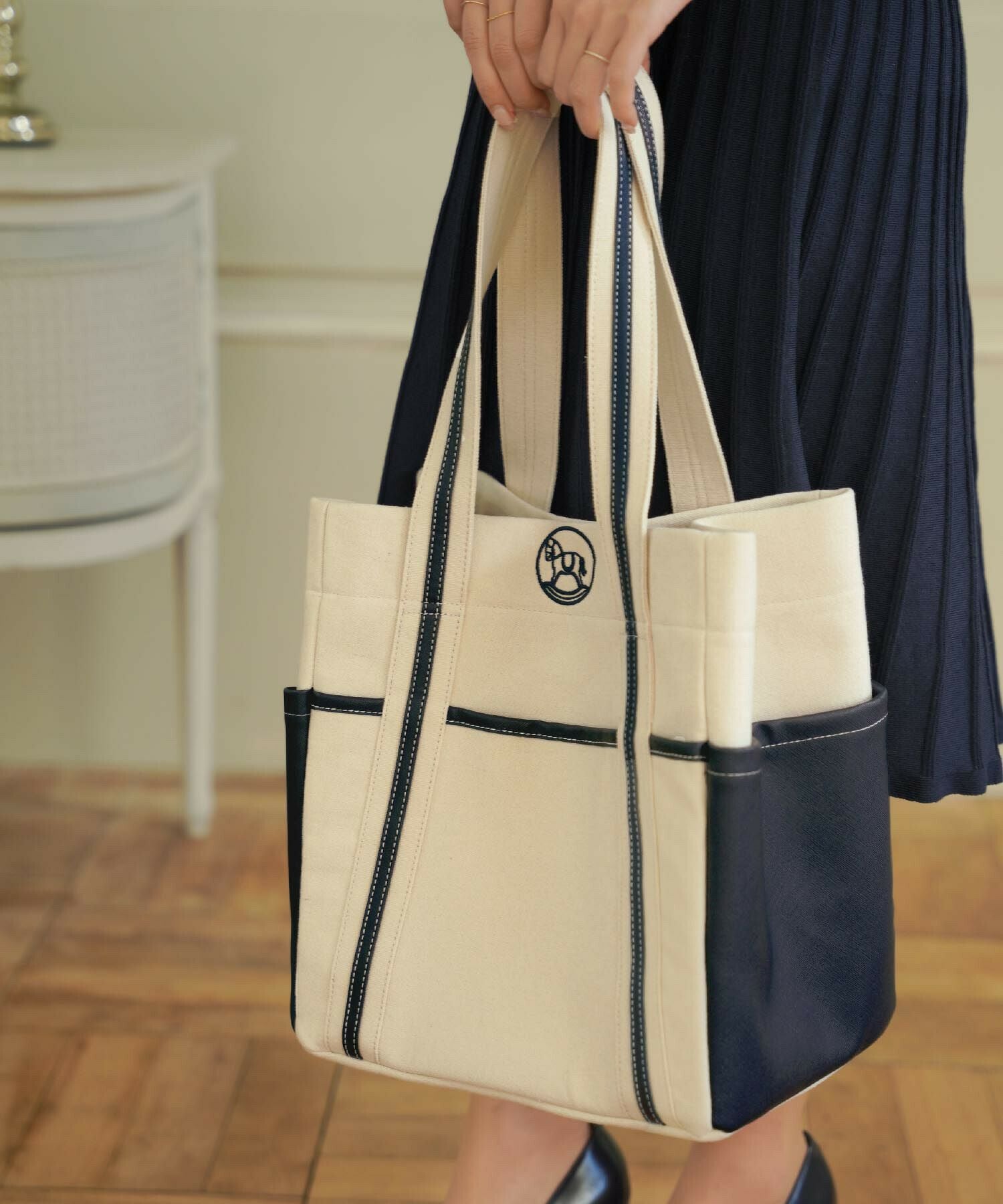 木馬モチーフ 刺繍 マザーズ トートバッグ le reve vaniller 全4色