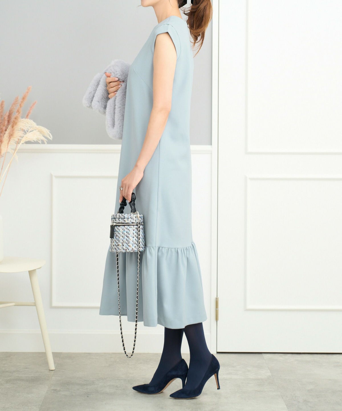 ワンピース/ニット/バイカラー/配色/フリル/リボン/長袖/フレア/ピンクベージュ/サックス/ネイビー/オフホワイト/ブラック/S/M/秋/冬/春/可愛い/かわいい/華やか/大人/上品/