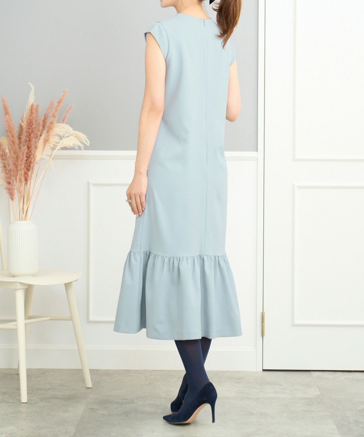 ワンピース/ニット/バイカラー/配色/フリル/リボン/長袖/フレア/ピンクベージュ/サックス/ネイビー/オフホワイト/ブラック/S/M/秋/冬/春/可愛い/かわいい/華やか/大人/上品/