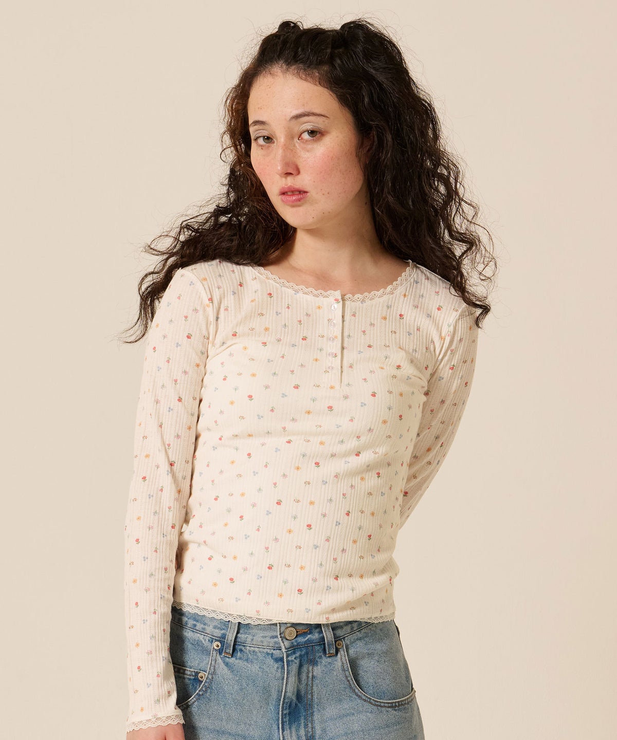 カットソー/ヘンリーネック/トップス/オフホワイト/グレー/レッド/ホワイト/オレンジベージュ