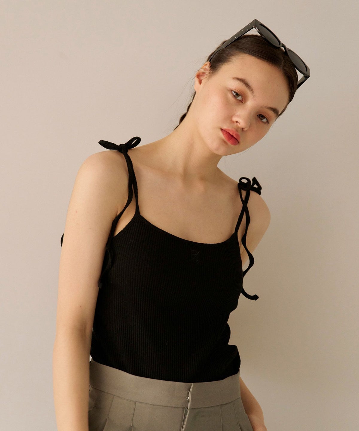 サングラス/ホワイト/ブラック