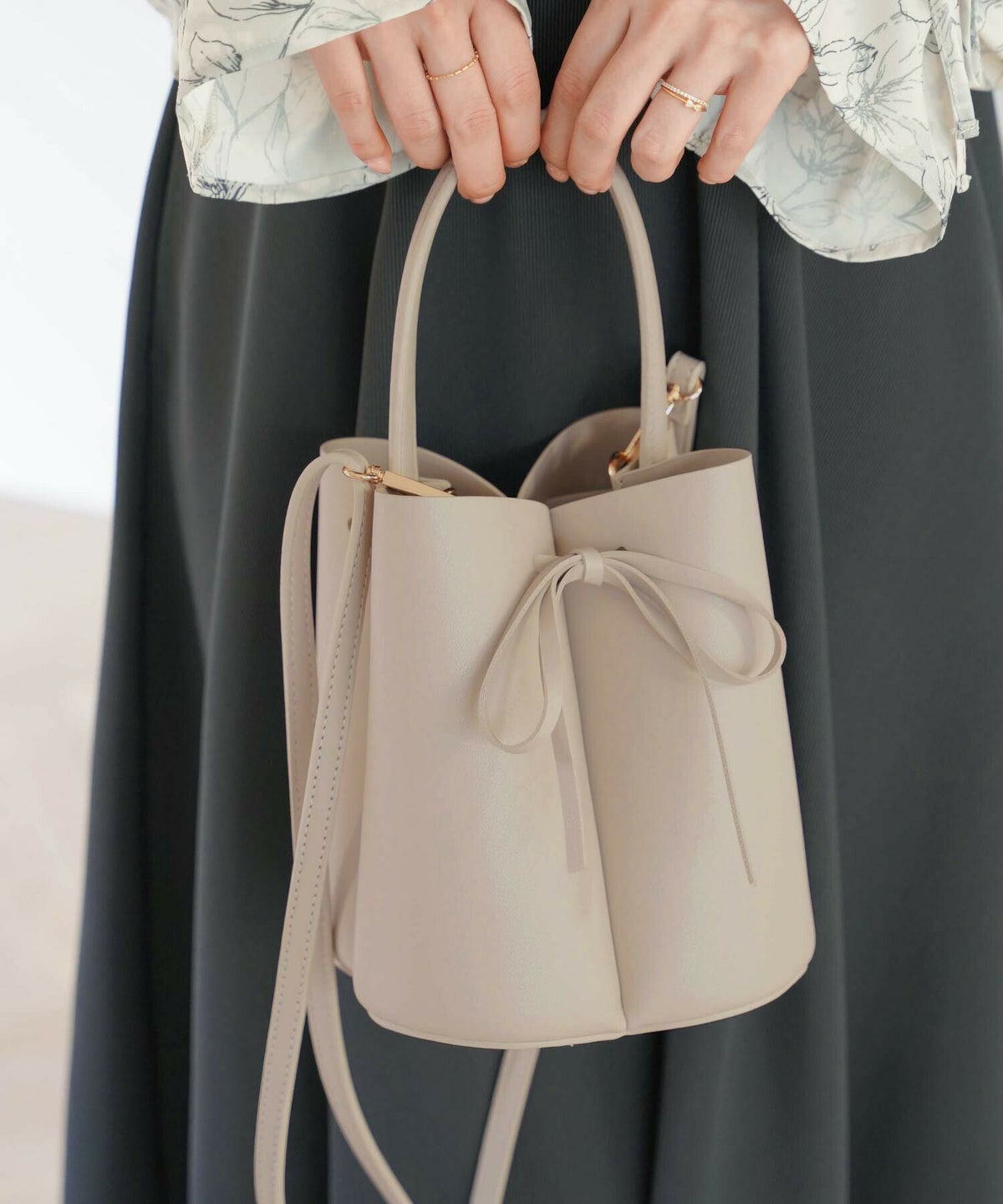 レディースバッグ/ハンドバッグ/ショルダーバッグ/ミニ/カードケース/配色/2way/フェイクレザー/ゴールド/小物収納/セレモニー/オケージョン/通勤/オールシーズン