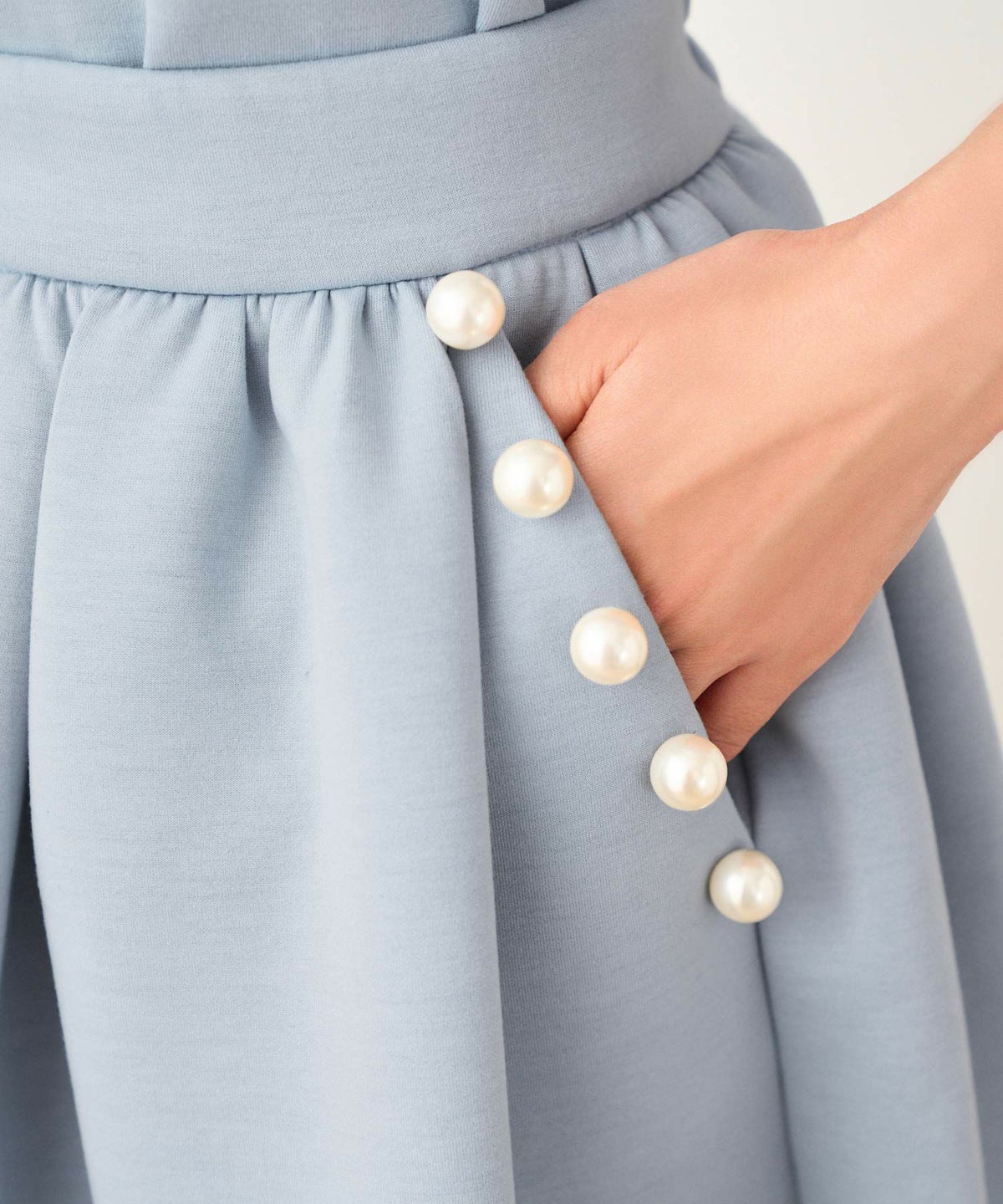 スカート/パール/ポケット/フレア/ウエストゴム/ファスナー&ホック/ボンディング/ホワイト/白/サックス/水色/ネイビー/S/M/秋/冬/春/可愛い/かわいい/華やか/大人/上品/