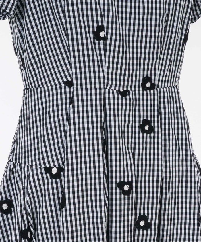 ワンピース/ギンガムチェック/フラワー刺繍/半袖/フレア/タック&ギャザー/サックス/ブラック/S/M/春/夏/秋/可愛い/かわいい/華やか/大人/上品/