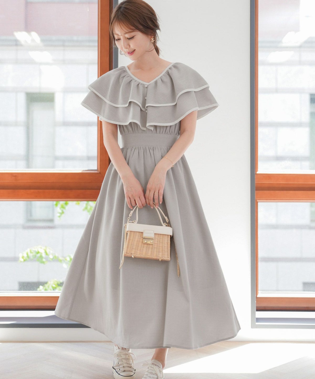 レディース/ワンピース/フリル/パイピング/パール/前あき/夏休み/海/お出かけ/リゾート/イエロー/ブルーグレー/グレー/華やか/夏/春/ハワイ/Hawaii/上品/エレガント/ピンク/可愛い/ヒット商品/トレンド/新色/ピンク/チャコール/サマー/バケーション