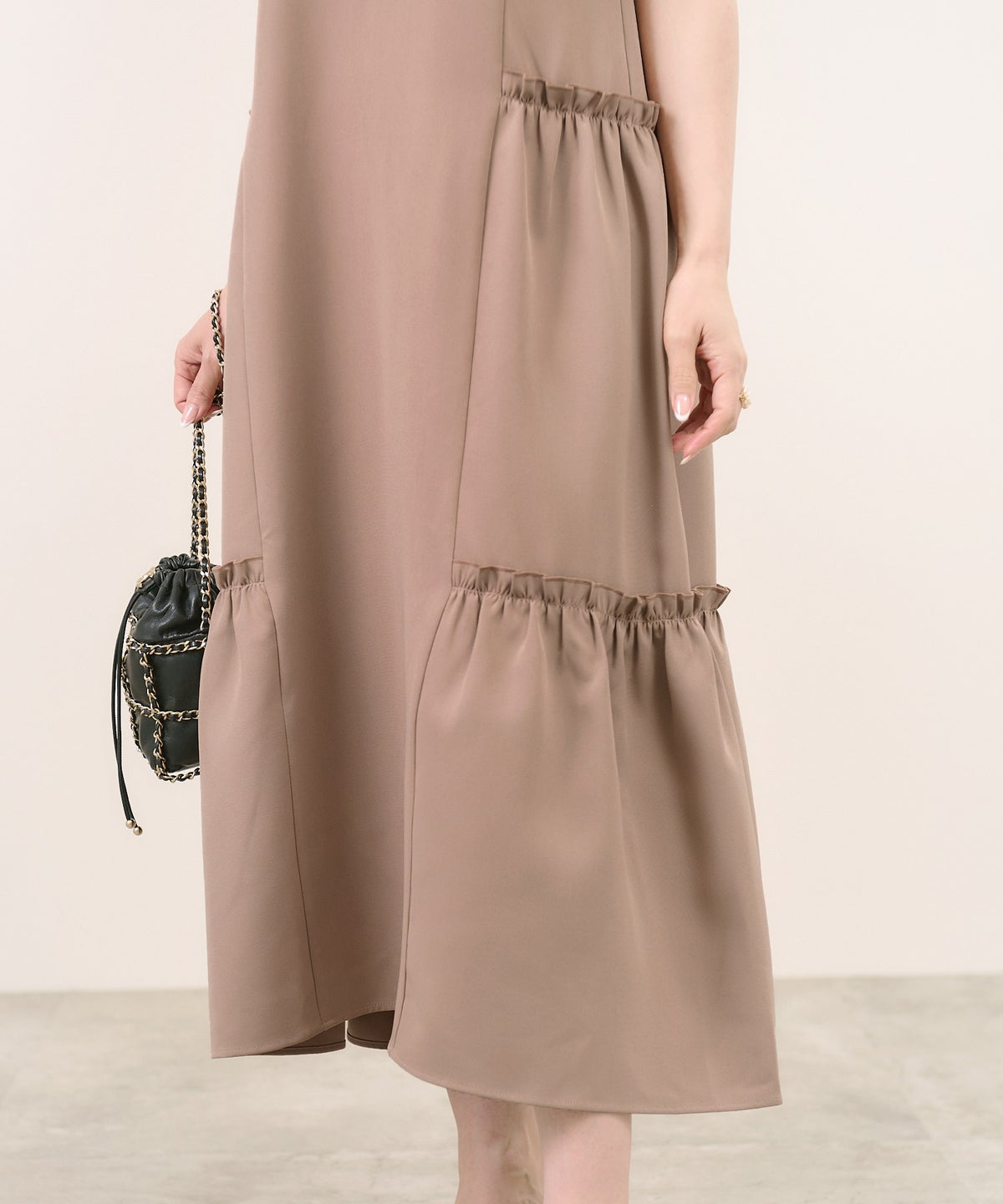 新色追加 S/M/L 手洗い可 きれいめ 大人カジュアル 40代 30代 コーデ おしゃれ 夏 人気 黒 ホワイト 無地 ロング丈 リゾート