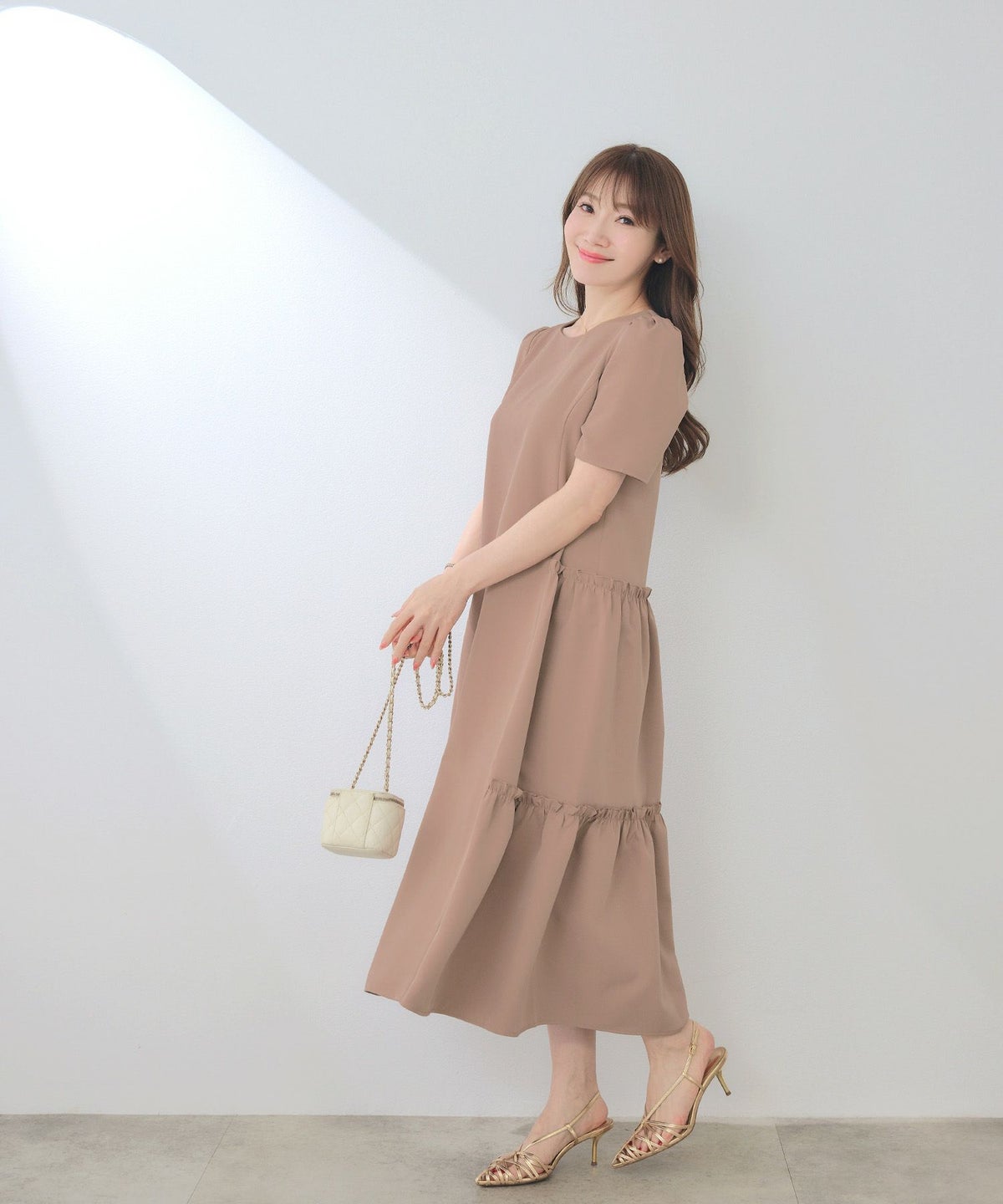 新色追加/newcolorきれいめ服40代30代半袖コーデおしゃれ夏人気黒ホワイト無地リゾート