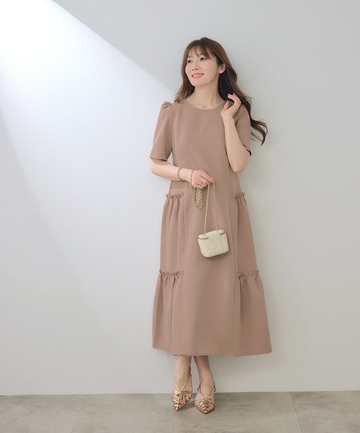 新色追加/newcolorきれいめ服40代30代半袖コーデおしゃれ夏人気黒ホワイト無地リゾート