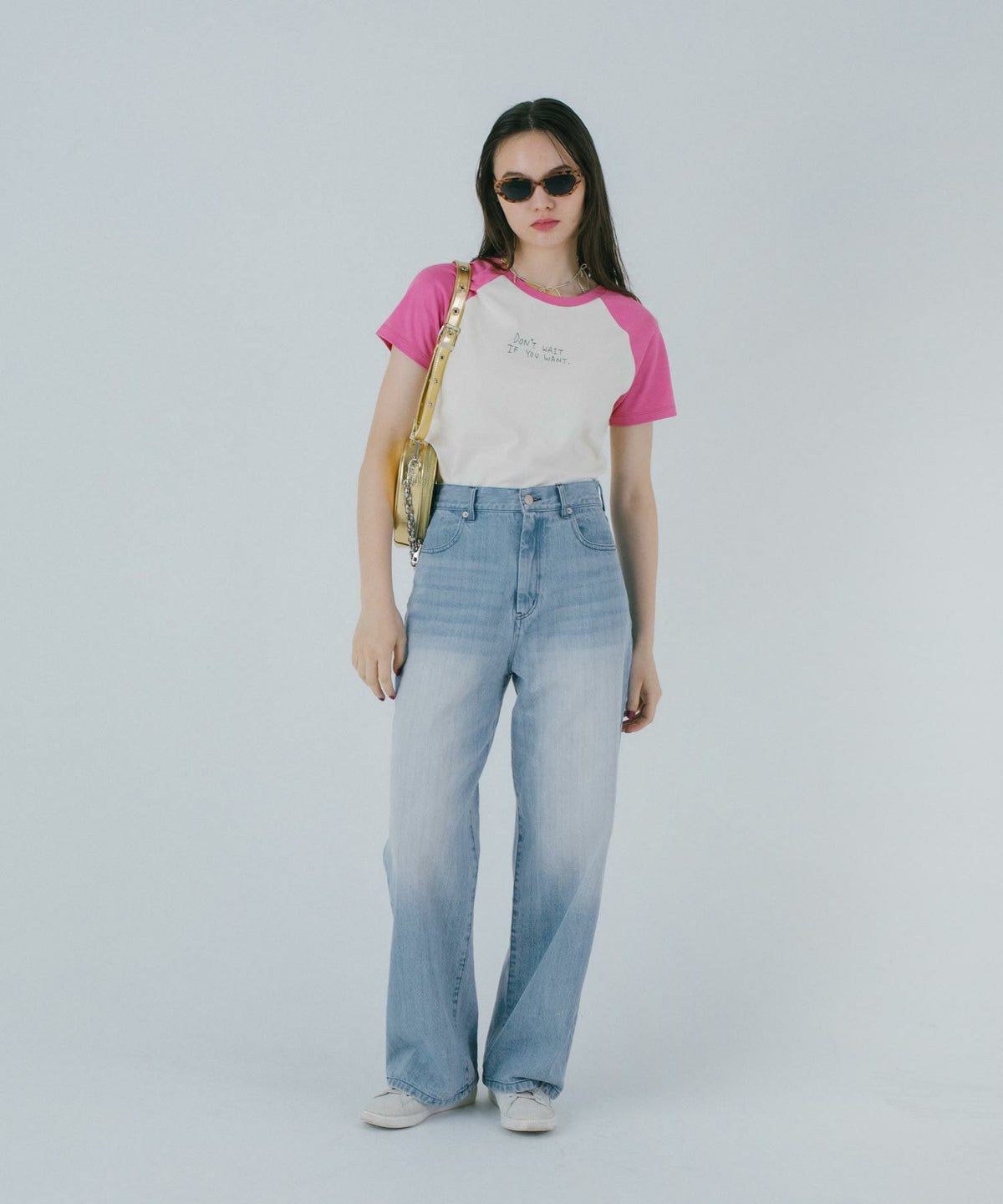 Tシャツ/ラグラン/刺繡入り/日本製