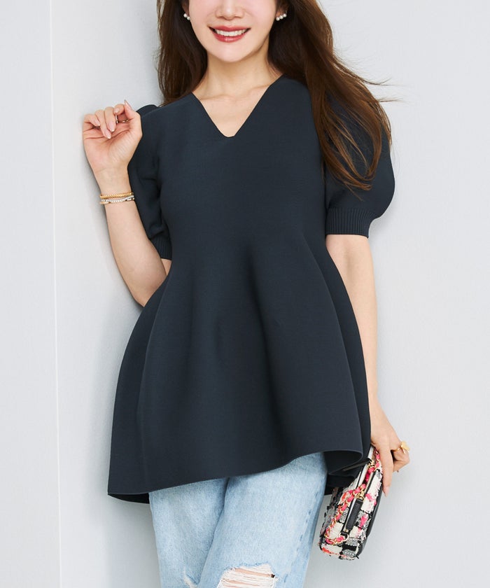 手洗い可/日本製/Vネック/ふんわり/チュニック/袖山ギャザー/パフ袖/大人可愛い/上品/きれいめ/シンプル/リラックス/体型カバー/美ライン/フレア