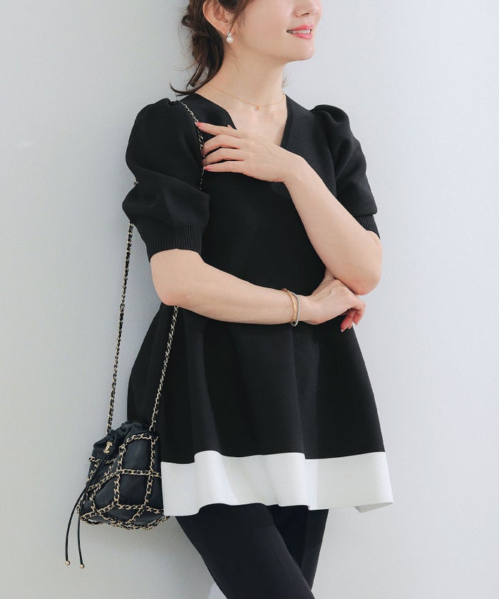 手洗い可/日本製/Vネック/ふんわり/チュニック/袖山ギャザー/パフ袖/大人可愛い/上品/きれいめ/シンプル/リラックス/体型カバー/美ライン/フレア