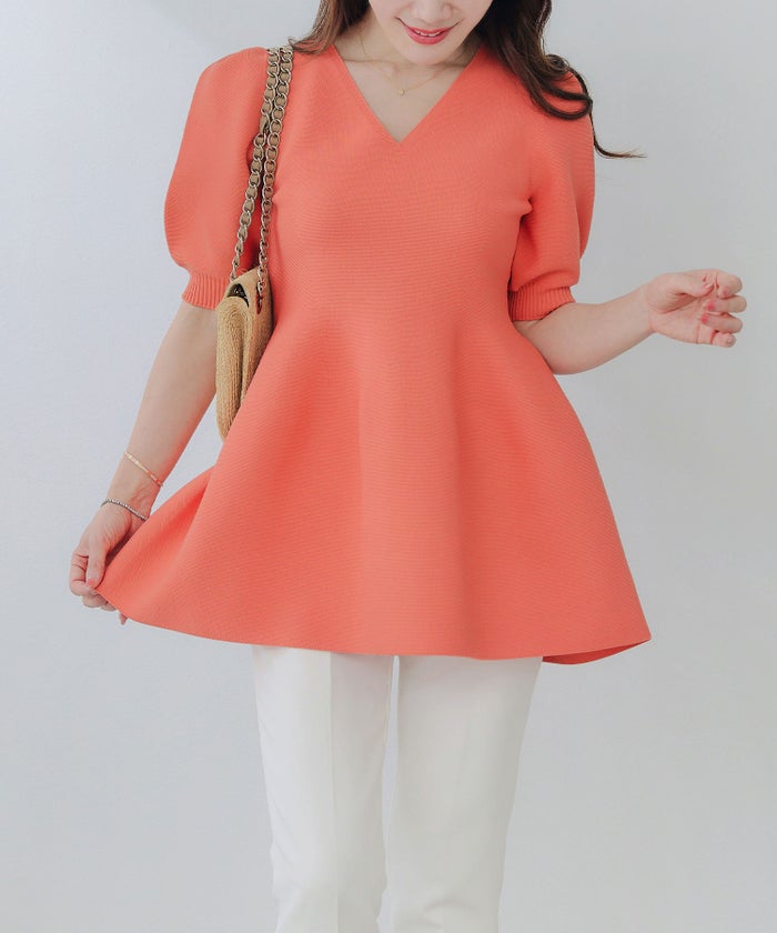 手洗い可/日本製/Vネック/ふんわり/チュニック/袖山ギャザー/パフ袖/大人可愛い/上品/きれいめ/シンプル/リラックス/体型カバー/美ライン/フレア
