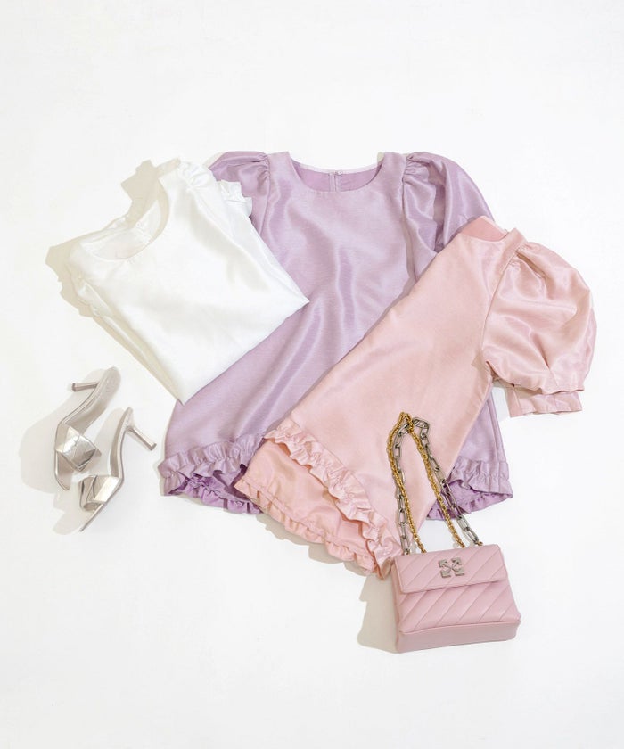 手洗い可/パフスリーブ/パフ袖/袖山ギャザー/フリル/パンツスタイル/パンツコーデ/大人可愛い/フェミニン/光沢感