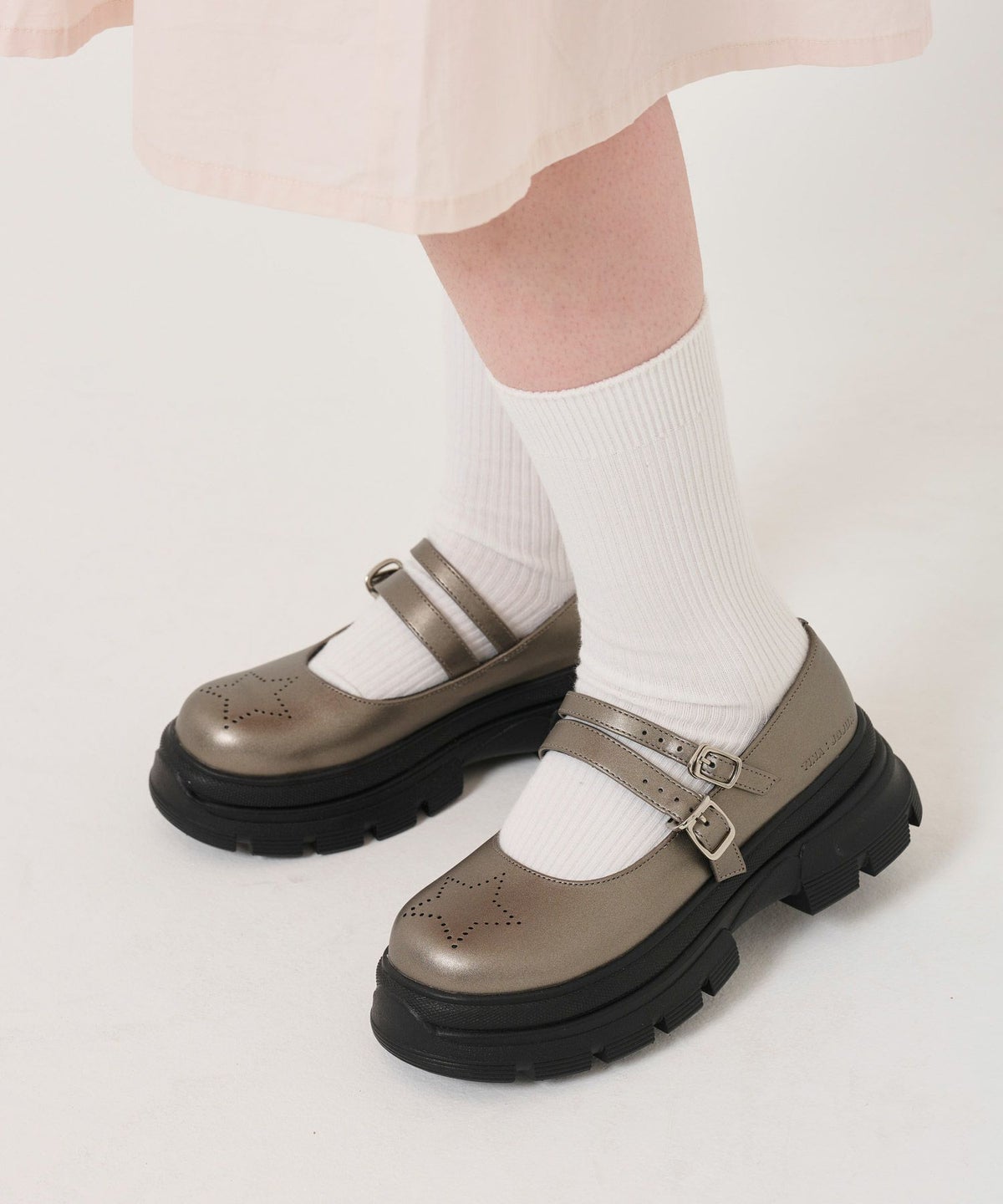 シューズ/グッズ/ローファー/メタリック/ブラック